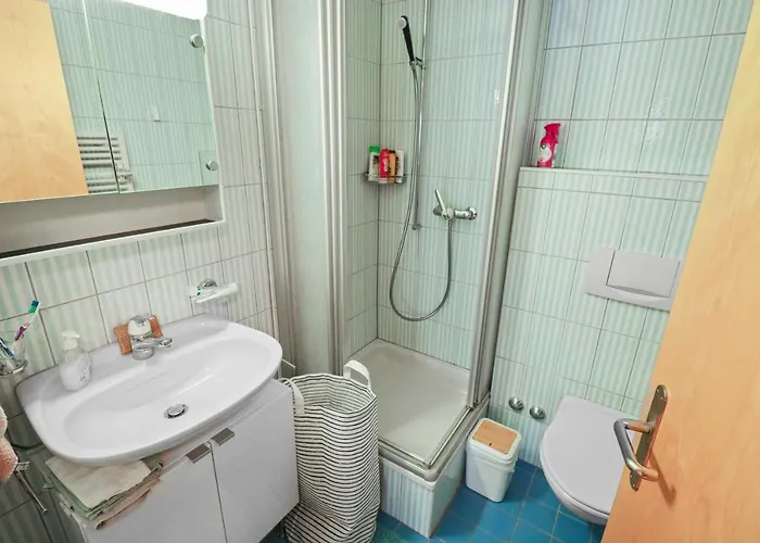 Appartement Chaleureux Avec Vue Sur Les Montagnes *