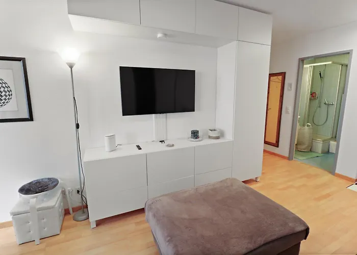 Chaleureux Avec Vue Sur Les Montagnes 洛伊克巴德